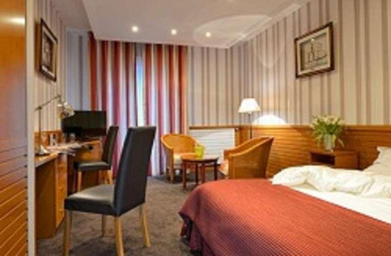 Hotel Le Berry Saint-Nazaire Camera foto