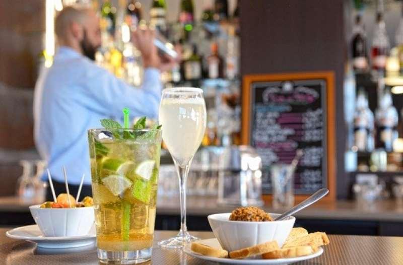Hotel Le Berry Saint-Nazaire Ristorante foto