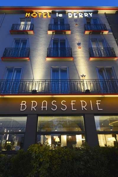 Hotel Le Berry Saint-Nazaire Esterno foto