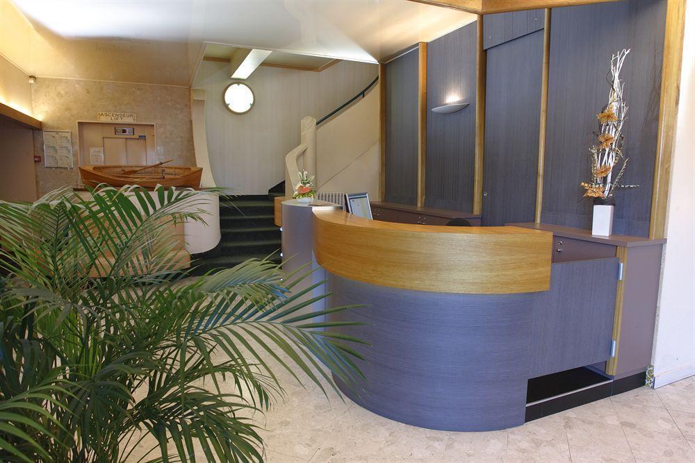 Hotel Le Berry Saint-Nazaire Esterno foto