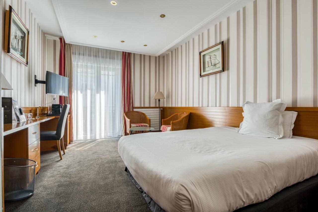 Hotel Le Berry Saint-Nazaire Esterno foto